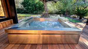 Spa en inox STEEL AND STYLE Spakub 4 places avec jets et banquettes pour relaxation à domicile.
